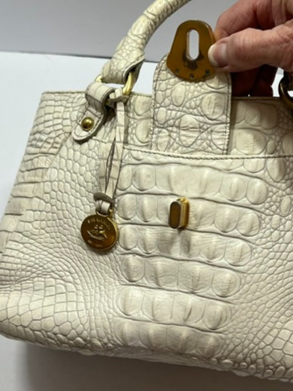 Brahmin Melbourne Croc-Embossed Leather Satchel Vanilla Beige w/Gold Hardware - Picture 10 of 13